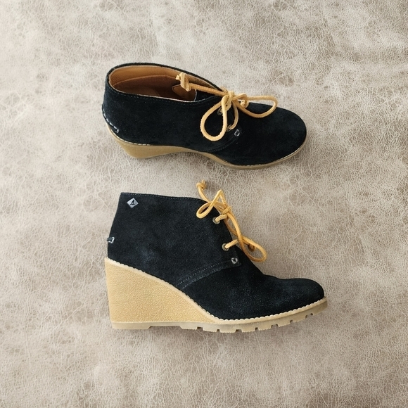 Sperry Stella Prow Bootie - Picture 2 of 8